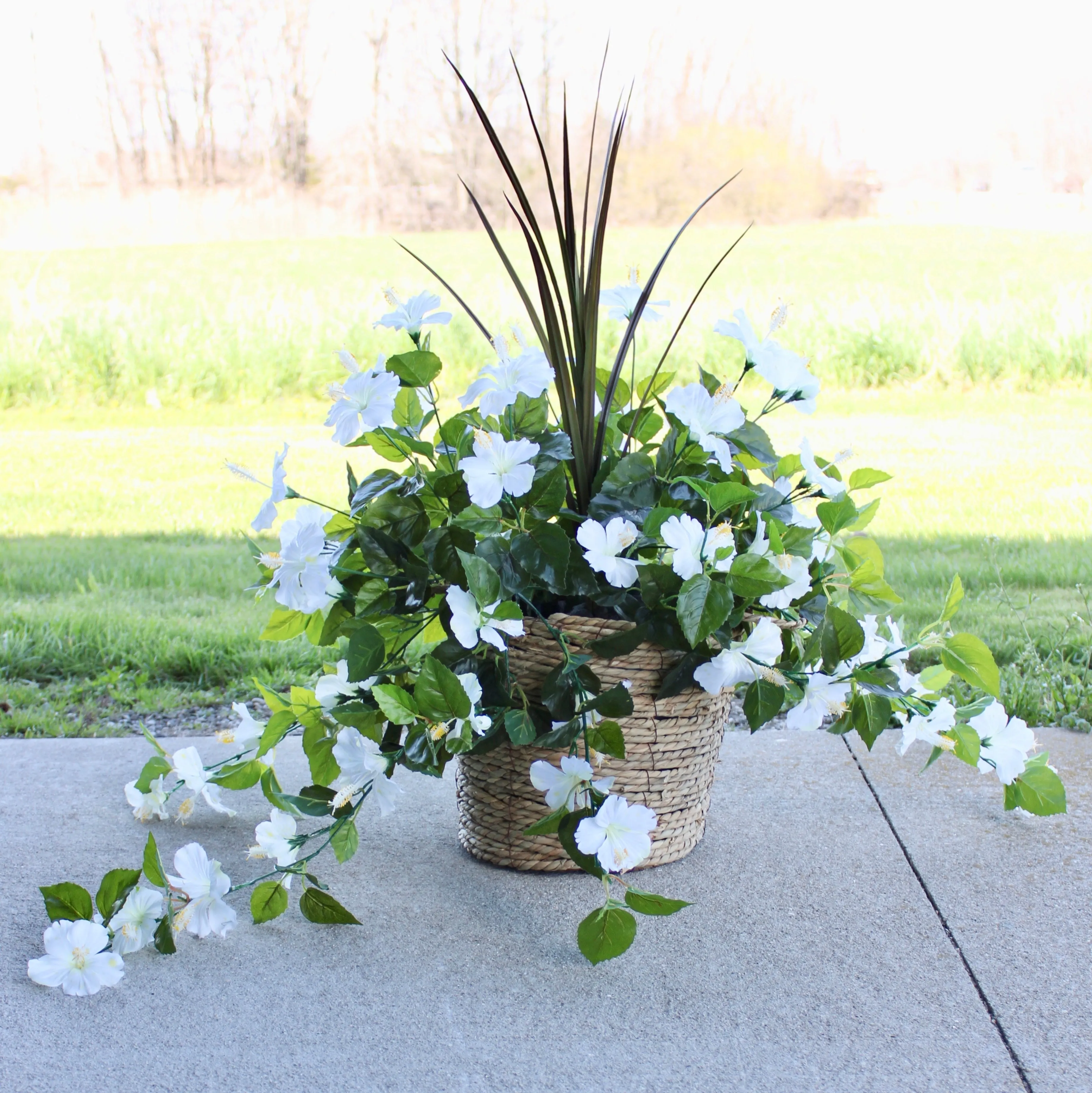 White Hibiscus Vine “Drop-In” Insert